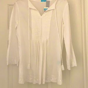 J McLaughin white tunic top
